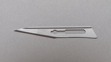Surgical Blade Bard-Parker® SafetyLock™ Rib-Back® Carbon Steel No. 11 Sterile