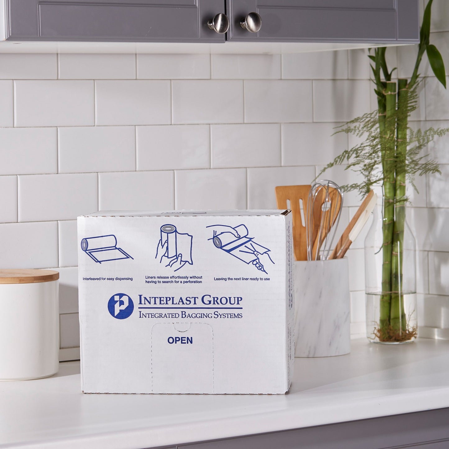 McKesson Extra Heavy Duty White Trash Bags, 30 gal, 0.7 Mil