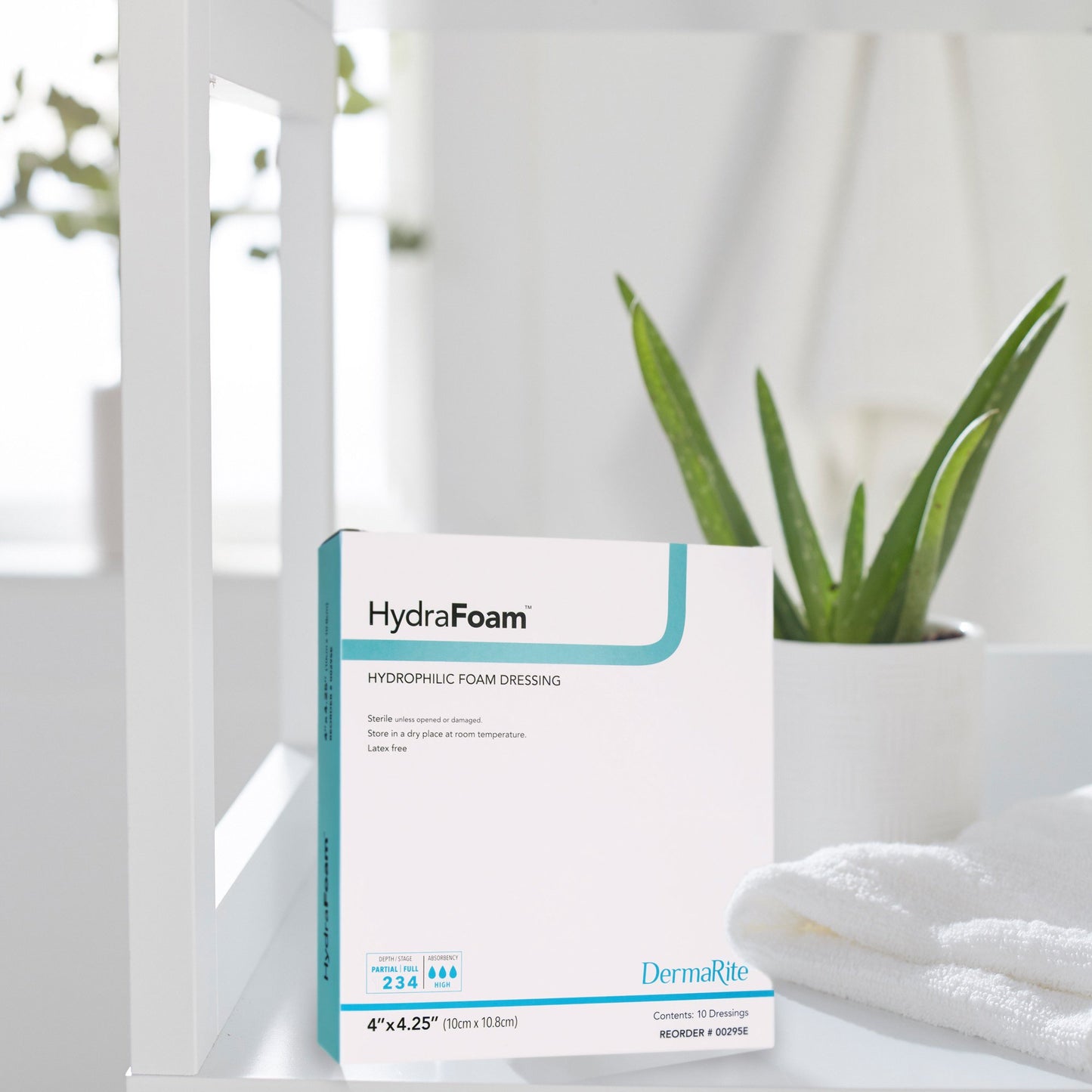HydraFoam™ Nonadhesive Foam Dressing, 4 x 4¼ Inch