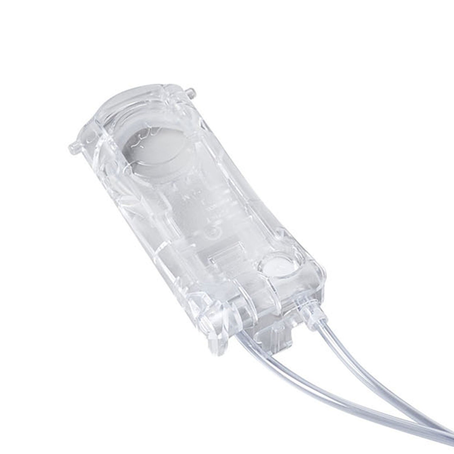Close up of the clear connector on a Cardinal Health B5FD Kangaroo OMNI feeding pump set.