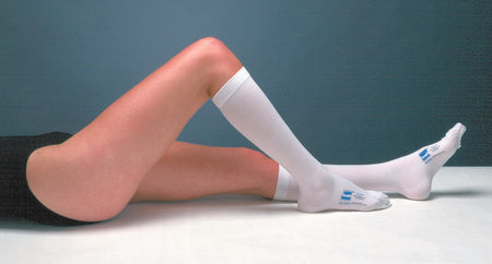 Cardinal 10209 T.E.D. Knee High Anti-embolism Stockings, Medium / Long