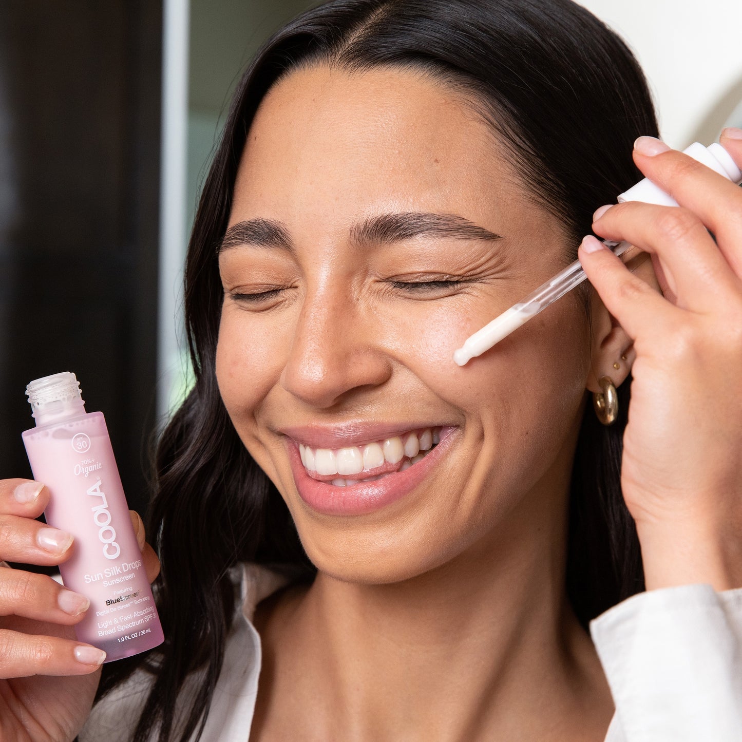 Sunscreen COOLA® Silk Drops SPF 30 Liquid 1 oz. Bottle