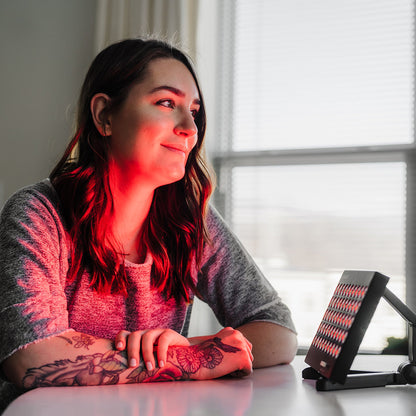 Kanjo Compact Red Light Therapy Panel
