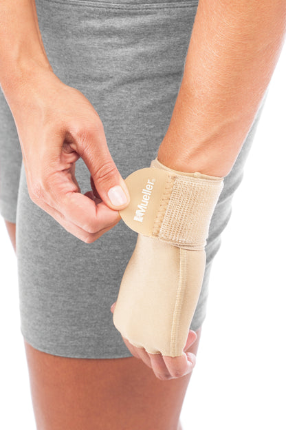 Compression Glove Mueller® Compression & Support Gloves Fingerless Small / Medium Over-the-Wrist Length Ambidextrous
