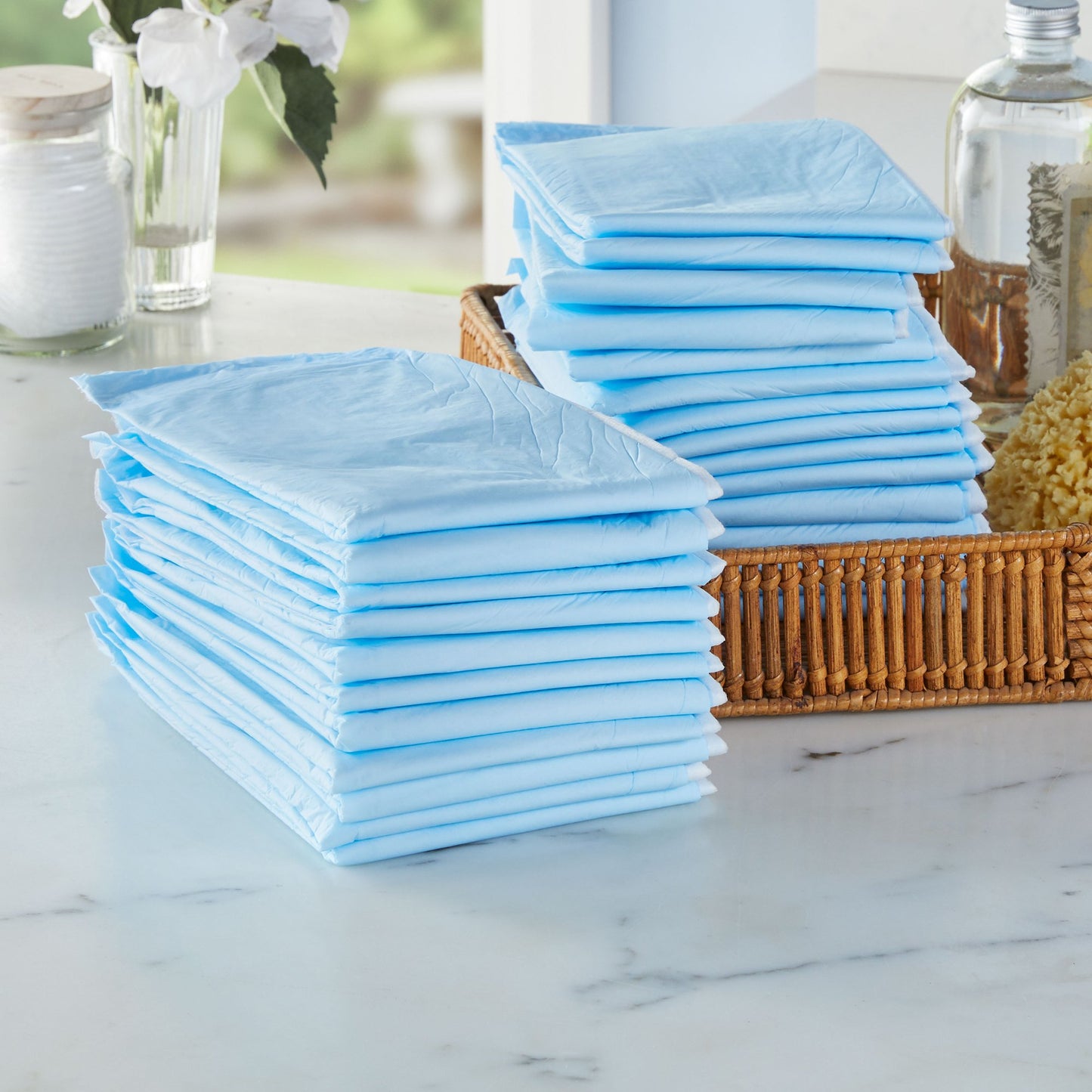 McKesson Classic Plus Light Absorbency Underpads, 17 x 24 Inch by McKesson Brand product image - view 6