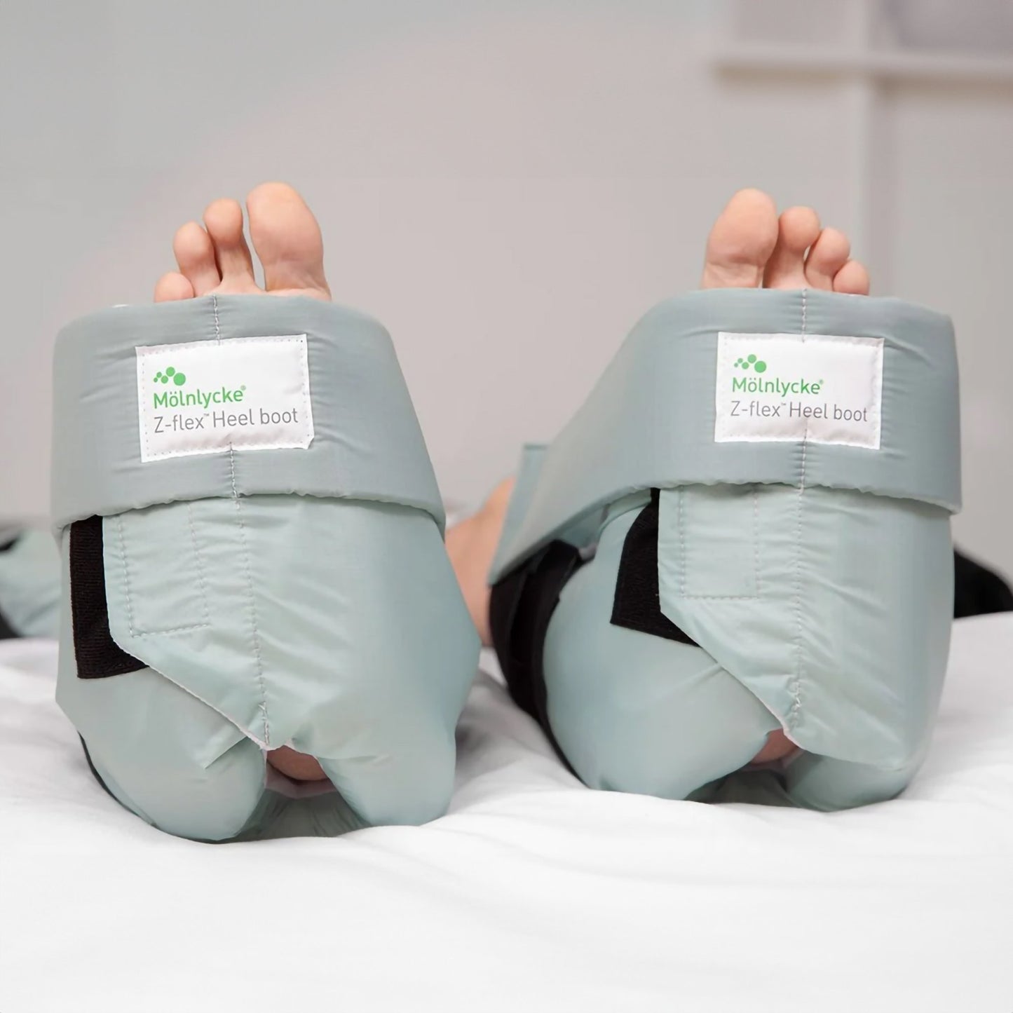 Molnlycke® Z-Flex™ Heel Protector Boot