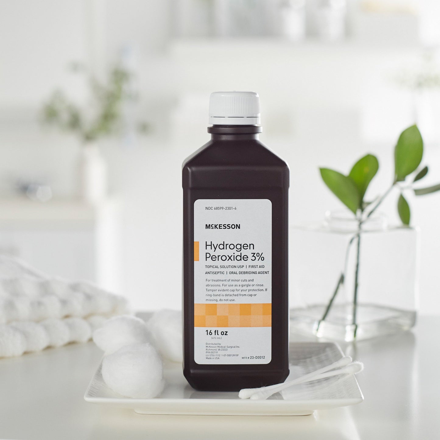 McKesson 23-D0012 Antiseptic, Hydrogen Peroxide, 16-ounce bottle