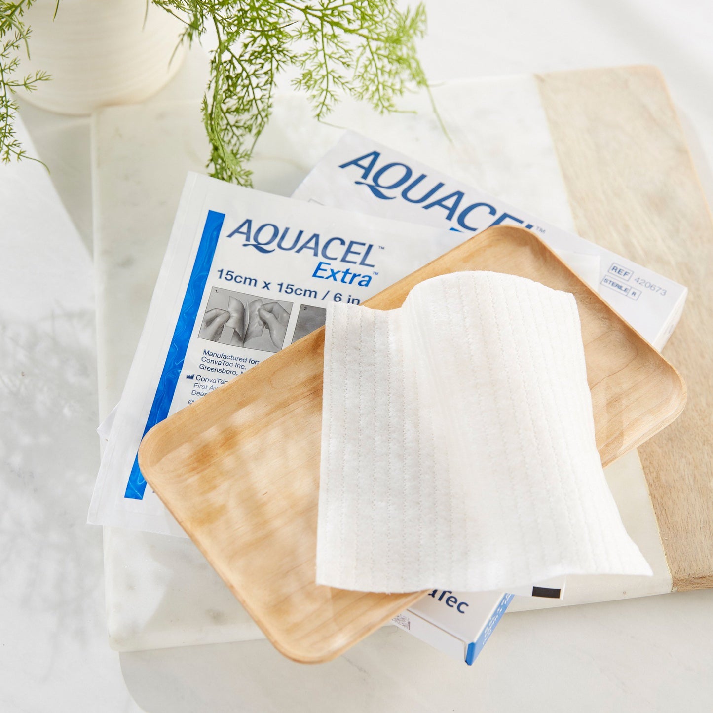 Convatec 420673 Aquacel® Extra™ Gelling Fiber Wound Dressing, 6 x 6 Inch