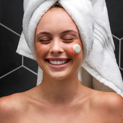 Acne Light Therapy Patch Kit lab
