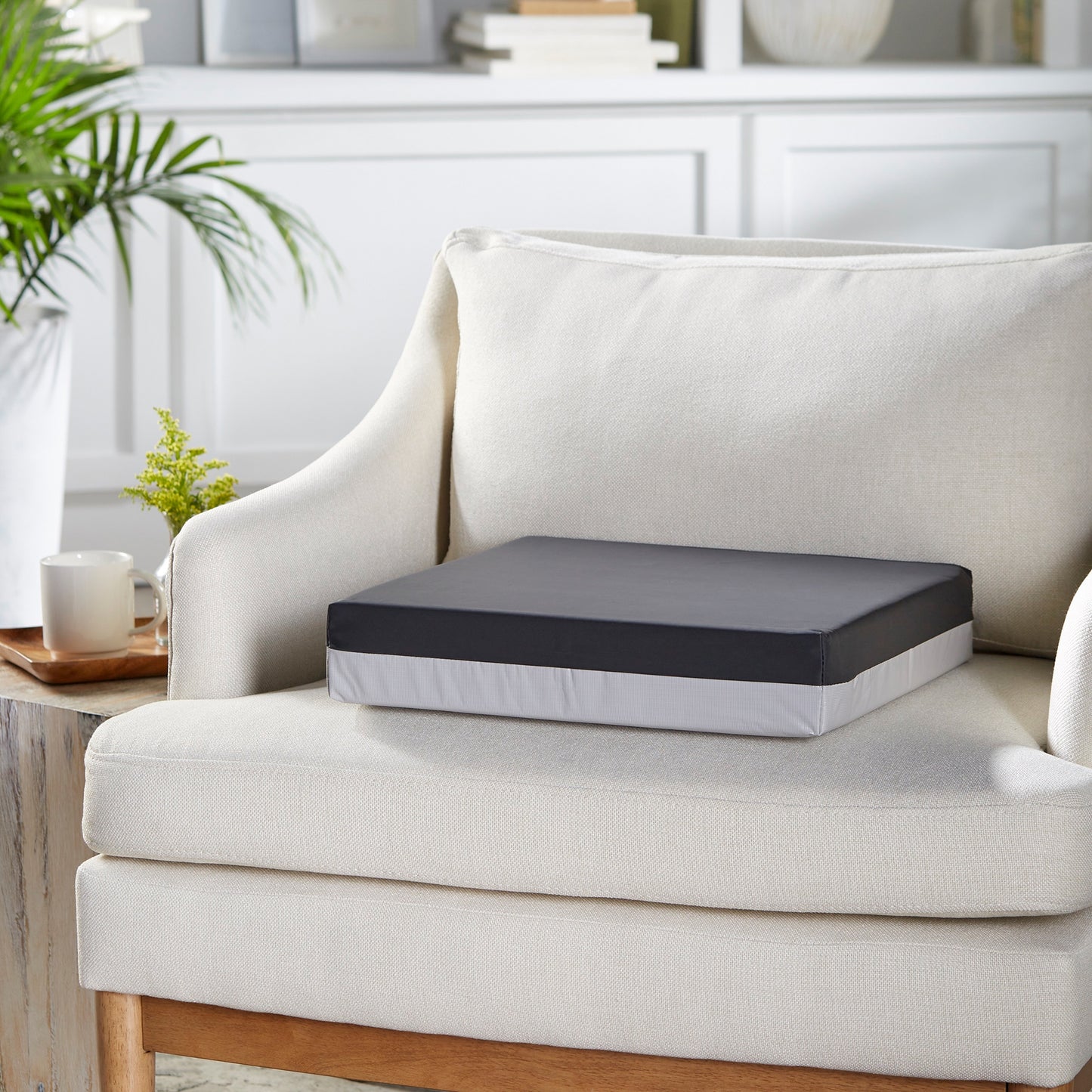 McKesson Foam Seat Cushion, 16 x 16 x 3 Inch