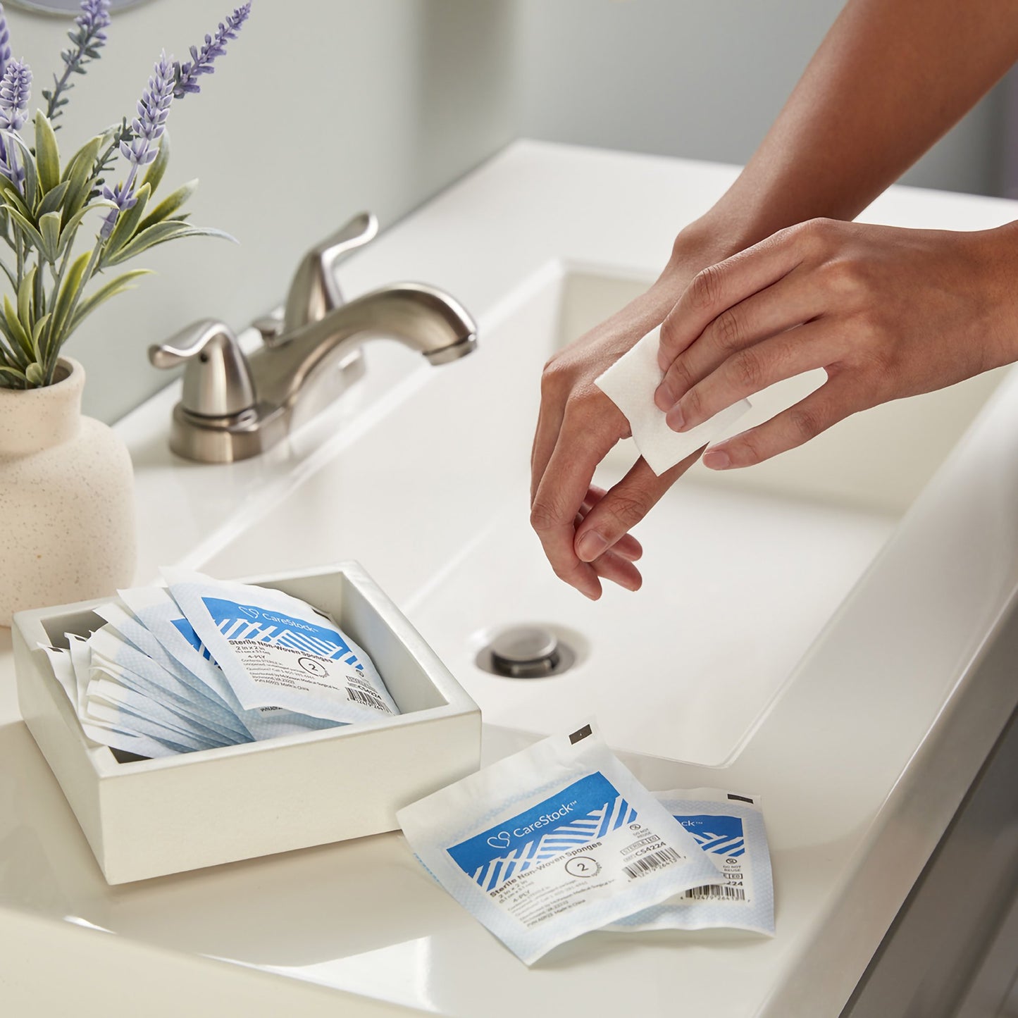 CareStock™ Sterile Nonwoven Sponge, 2 x 2 Inch, 4-Ply