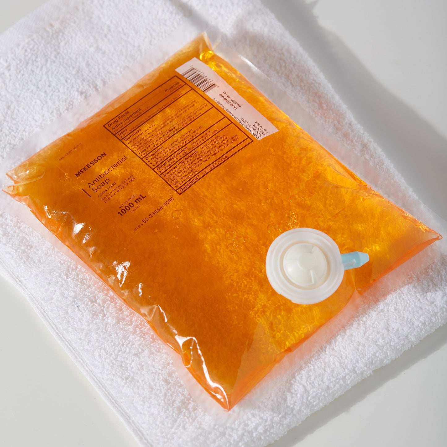 McKesson Clean Scent Antibacterial Soap, 1000 mL Refill Bag