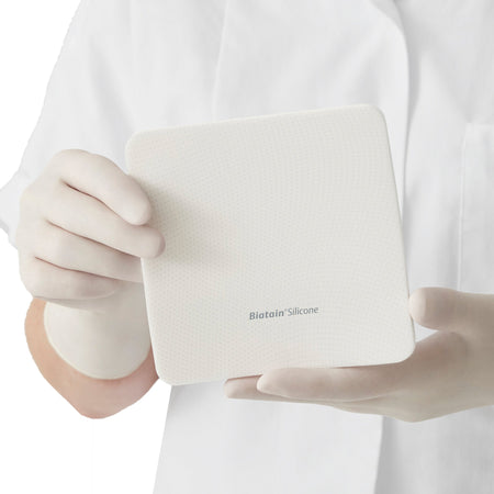 Coloplast 39022 Foam Dressing Biatain Silicone Non-Border 4 X 4 Inch Without Border Film