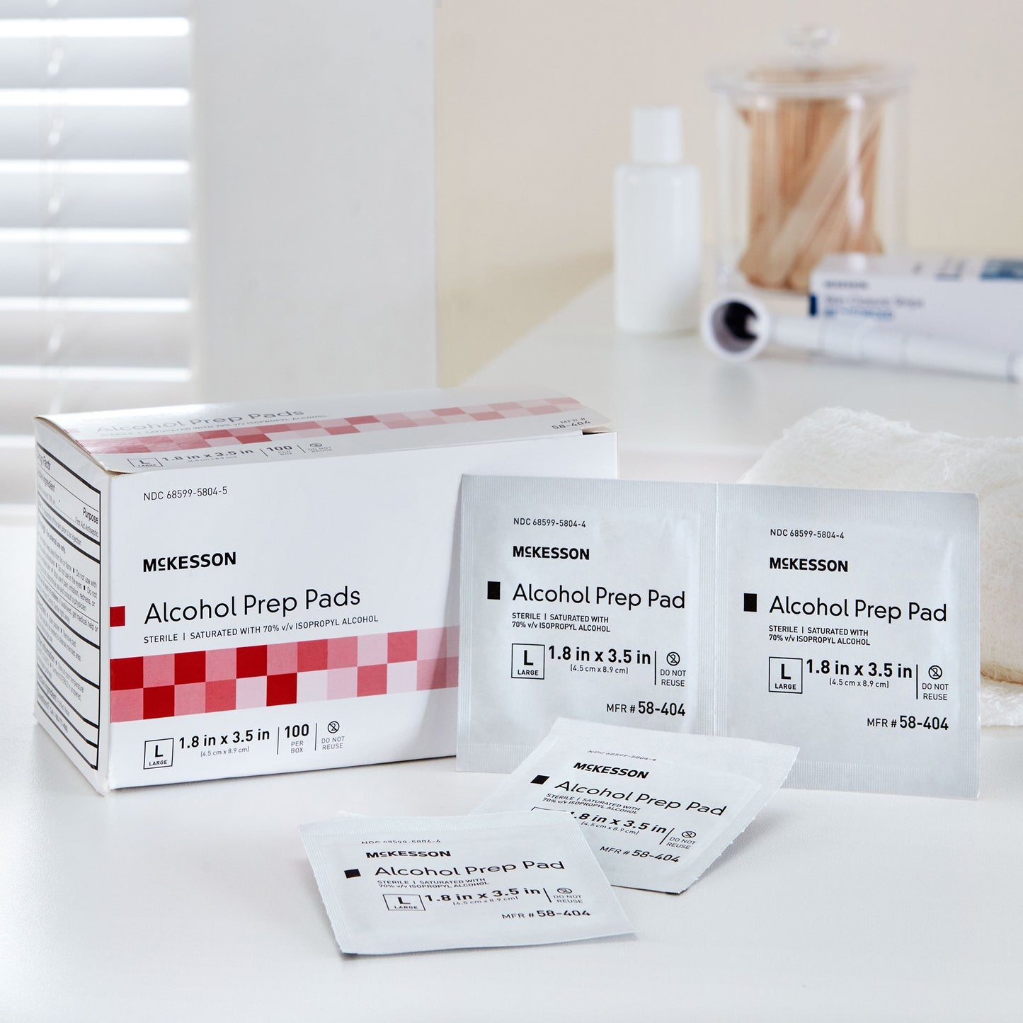 McKesson Alcohol Prep Pad Isopropyl Alcohol, 1-4/5 x 3-1/2 Inch by McKesson Brand product image - view 7