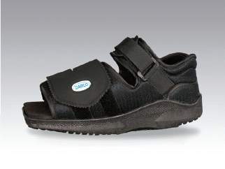 Darco International MQM1B MedSurg Post-Op Shoe, Male, Small, Black